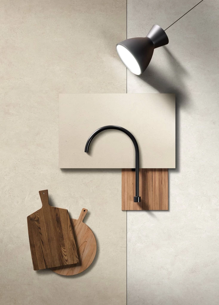 Detail of the worktop and upper cabinets finished in Boost Vision Camel, featuring smooth surfaces and warm, natural tones