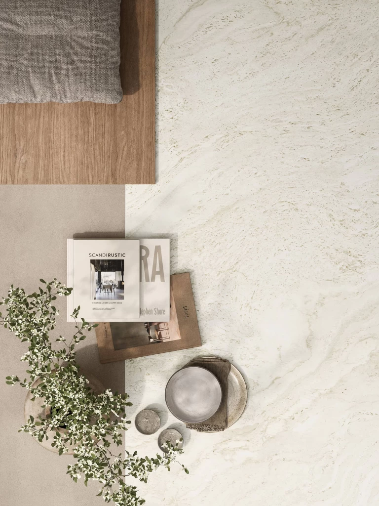 Close-up of the Travertino Halo White surface, highlighting its natural texture and soft veining.