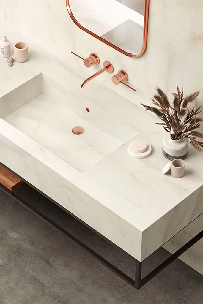 Lavabo integrato in gres porcellanato di grande formato