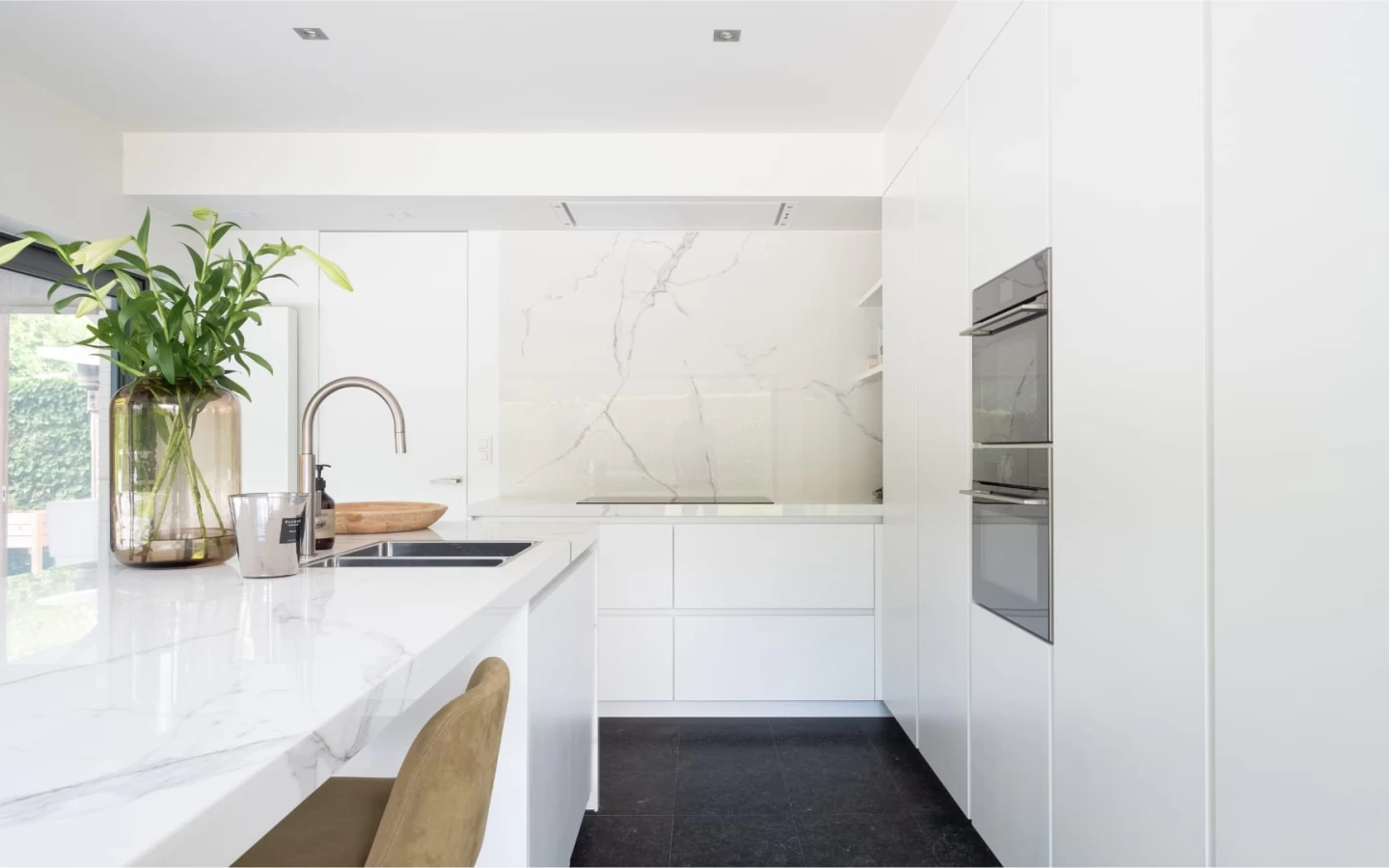 calacatta-extra-atlas-plan-marble-look-kitchen-project