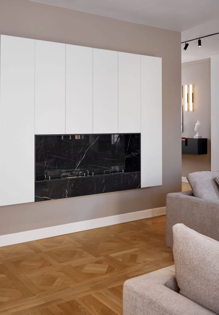 Revêtement meubles salon en grès cérame effet marbre noir Atlas Plan