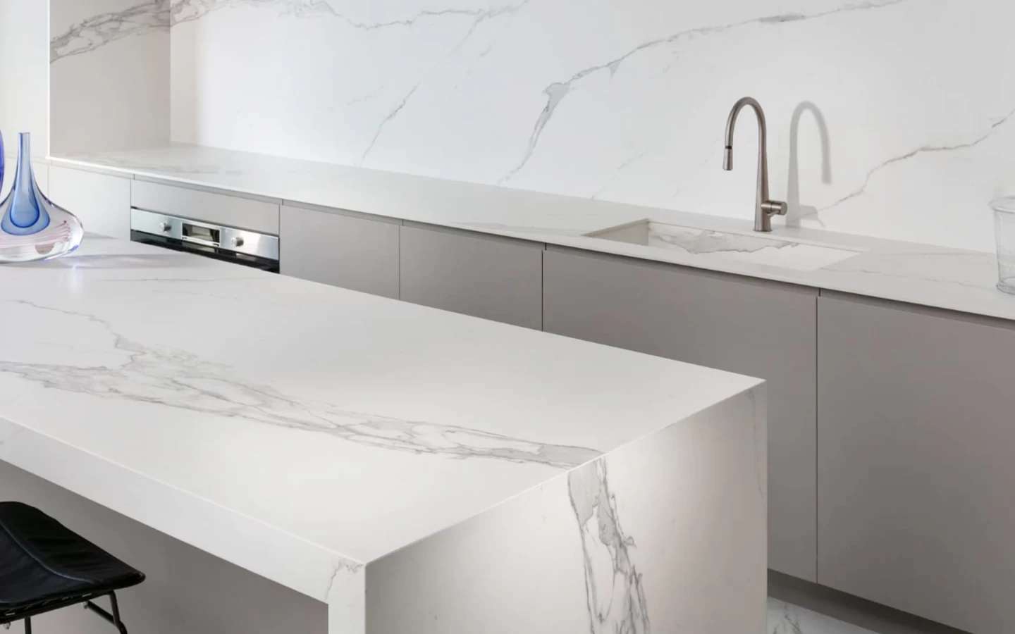 calacatta-extra-marble-effect-porcelain-stoneware-flooring-atlas-plan