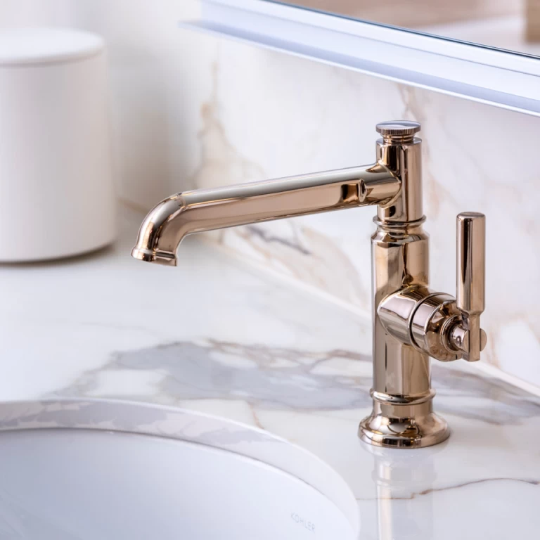 Bathroom vanity top in Atlas Plan Calacatta marble effect porcelain stoneware